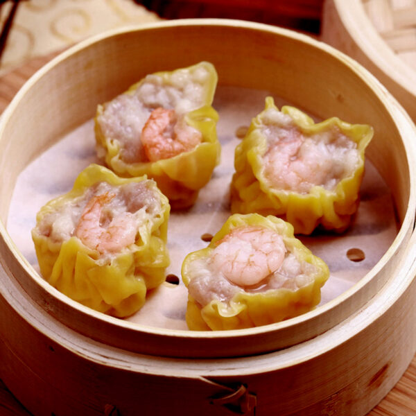 Steamed shrimps balls