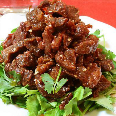 Minced beef fillets sauteed on hot plate
