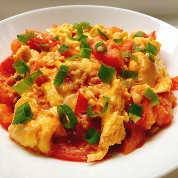 Stir-fried tomato with egg